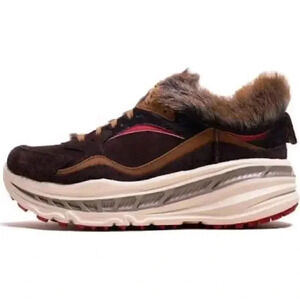 NWOT UGG Trainers With CA805 X Bears Spill Seam With Fur